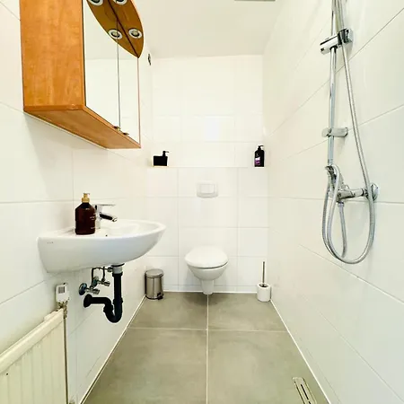 Comfy 4Br Apt, 12-Min To Fac Platz Vienna Exterior photo